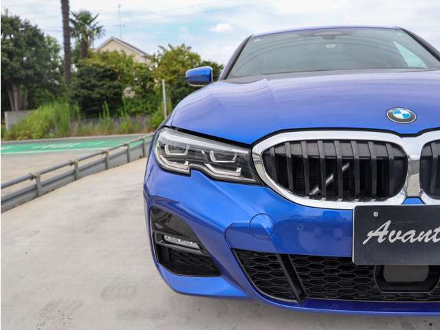 輸入車が初めてという方にも安心してお買い求め頂けるよう修復歴無し・実走行車・正規ディーラー車を厳選して仕入れております。