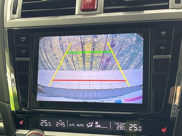 【バックカメラ】駐車時に後方がリアルタイム映像で確認できます。大型商業施設や立体駐車場での駐車時や、夜間のバック時に大活躍！運転スキルに関わらず、今や必須となった装備のひとつです！