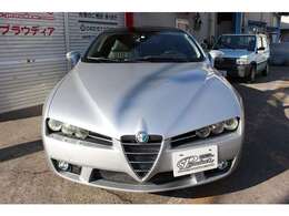 キセノンヘッドライト！ライトレンズはリペアを実施します！