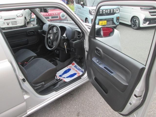 内装はルームクリーニングを実施します☆キレイな状態でご納車します☆