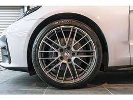 21インチ 911Turbo Design ホイール（653,000円）