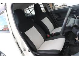 ロングドライブも快適に過ごせるシート。