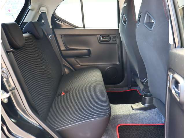 自社整備工場から板金工場、保険やローン等お車に関してはフルサポート！楽しいカーライフのお手伝いをぜひお任せください！自社板金工場・に加え、運輸支局認証工場にて、しっかり点検整備させて頂いております。