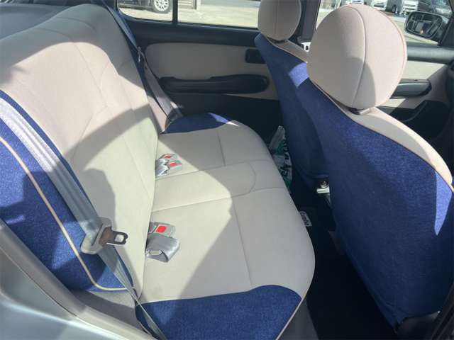 千葉県茂原市に拠点を置き、千葉・東京をはじめとする関東圏を中心に、新車販売・中古車販売・車検代行・各種保険・自動車整備など、自動車に関する幅広い事業を展開しています。