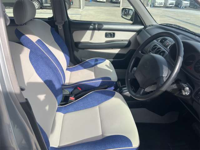 ユーザー様より直接買い取りを行った車を値段を可能な限りお安くご提供させて頂いております。在庫期間が1か月も店頭にないお車も多数あるため、ご検討の方はお早めにご連絡頂けますと幸いです。