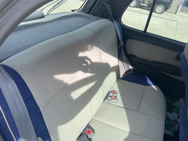 千葉県茂原市に拠点を置き、千葉・東京をはじめとする関東圏を中心に、新車販売・中古車販売・車検代行・各種保険・自動車整備など、自動車に関する幅広い事業を展開しています。