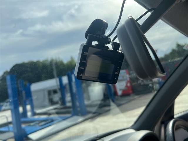 特別低金利オートローン2.9％、最長96回払いまでございます。詳しくはスタッフまでお問い合わせください。多くの審査実績がありますため、審査がご不安な方も一度ご相談ください♪