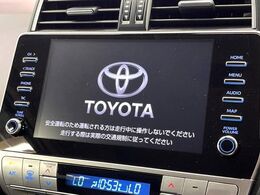 【メーカー純正ナビ】インテリアに溶け込むスタイリッシュな「専用設計」メーカーナビを装備♪視認性や操作性など基本性能にも優れ、より上質なカーライフをお楽しみいただけます。