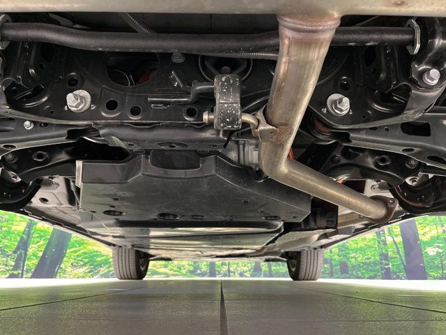 下回りがきれいなうちに、防錆加工の施工がオススメ。降雪地域はもちろん、沿岸部にお住いの方や、趣味でマリン・ウィンタースポーツをされる方にご好評いただいております。