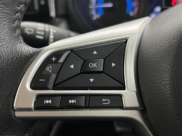 【運転席操作部】快適なドライブを楽しむための機能が装備されています！運転席から触れるので、使いやすいです！除菌プランいれていただくと、さらに清潔で安心していただけます！