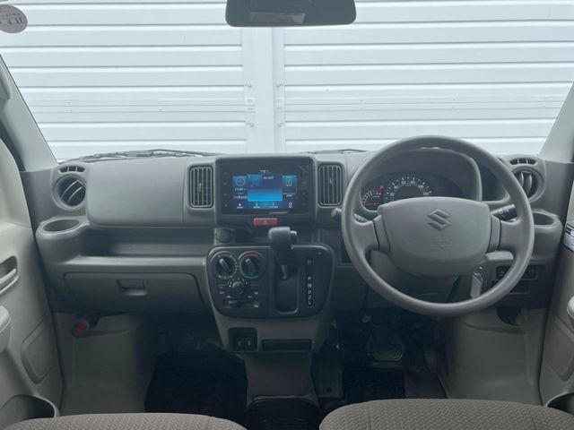 グループ総在庫数約30，000台！！全国の系列店からメーカー・車種問わずご紹介出来るので、あなたにピッタリのお車が見つかるはずです♪まずはお問い合わせ下さい☆