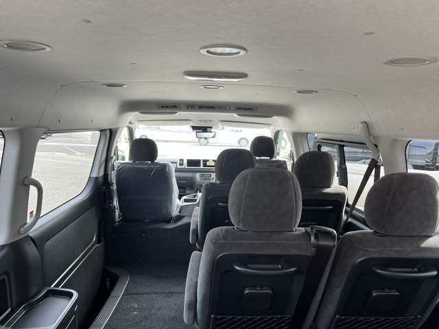 寒冷地仕様　パノラミックビューモニター　パワースライドドア　デジタルインナーミラ　LEDヘッド＆フォグランプ　フロントガラス＆ドアミラーヒーター　バックフォグ　AC100V　スマートキー2個