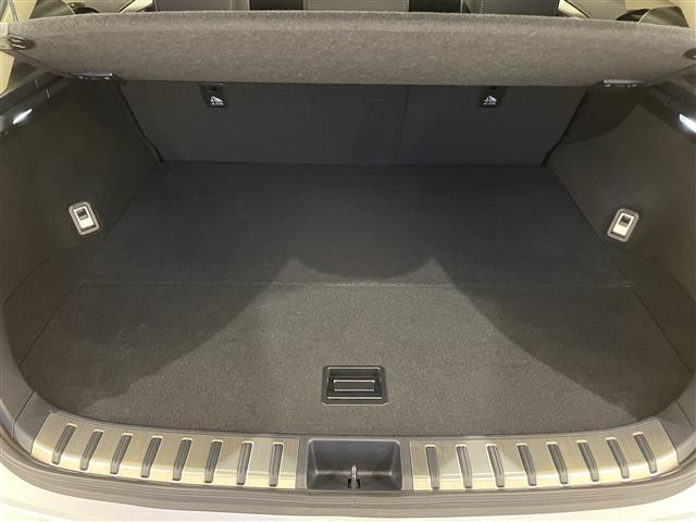 メンテナンスパックはご購入時だけのお得な点検・整備パック(有償)。点検コースと車検コースがございます。詳しくは店舗コーディネーターまでお問い合わせ下さい。