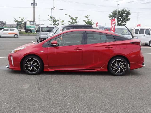 メンテナンス済みで快適なカーライフをサポートします！