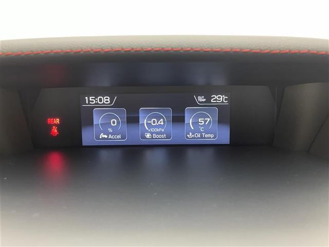 【スピードメーター】メーターがシンプルで見やすく運転しやすいですね！