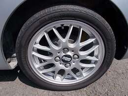 在庫確認、簡単なお見積りやお車のより詳しい状態、最新入庫情報、ご要望・ご相談などお気軽にフリーダイヤル「0078-6002-452097」へお問合せ下さい♪