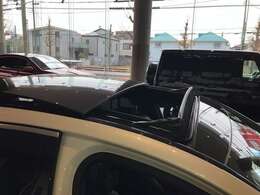 スライディングルーフが付いております！