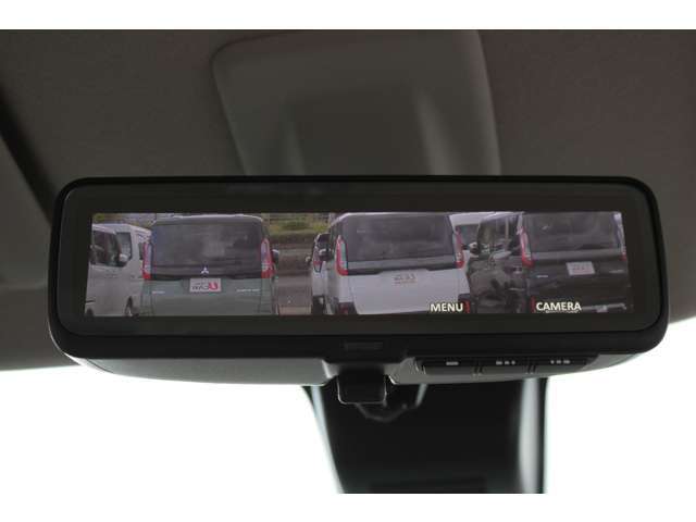 デジタルルームミラー装備☆車内の状況や天候に関わらず、後方の視認性を高めて安全運転をサポートします♪夜間や雨天時の後方視認に大活躍です！