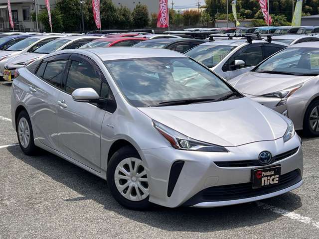 豊富なラインナップがございますので、お車が決まっていないお客様にも様々な視点からお車をご紹介致します！☆お問合わせは072-696-2711まで♪