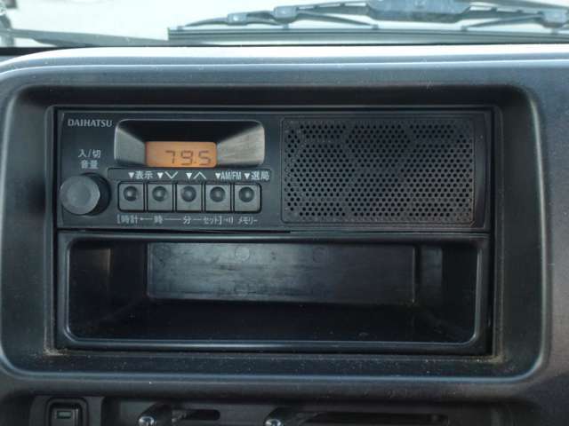 【納車前に取り付け可能！】ナビ・HID・LED・オーディオ・ローダウン・リフトアップ・社外カスタムパーツ・社外エアロ・社外ホイール・社外マフラー・スマートキーなども購入時お気軽に相談ください。