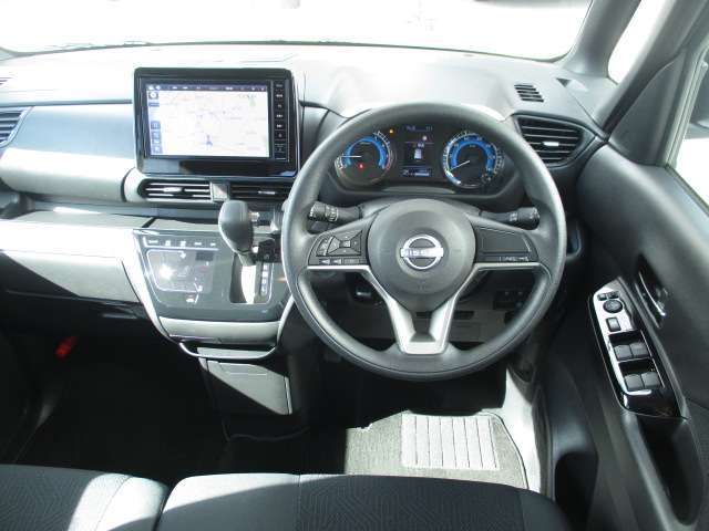 【電話】　0297-85-2300　【営業時間】　午前10時～午後6時30分　【定休日】　毎週火曜日/第1・第3月曜日(その他不定休有)