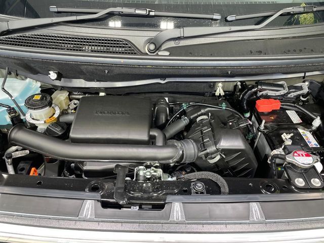 親切・丁寧な専門メカニックスタッフが応対！・車検・点検整備・事故等の修理などアフターサービスも安心。お車のカスタマイズもネクステージのサービススタッフまでご相談ください！