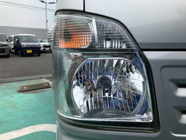 ヘッドライトはハロゲン仕様です！