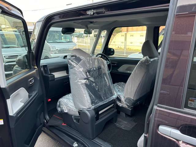 ☆車の保険は買ったところで加入するのがベストです。保険に関しても大手保険代理店をしておりますので安心してお任せください。不慮の事故の際も自社鈑金工場と連携して修理を進めてまいります☆