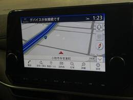 【メーカー純正9型ナビ】インテリアに溶け込むスタイリッシュな「専用設計」メーカーナビを装備♪視認性や操作性など基本性能にも優れ、より上質なカーライフをお楽しみいただけます。