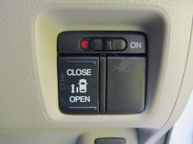 掲載車以外にもホームページに在庫多数御座います●検索キーワード●ロープライスカー●で検索！全車メーター管理システム採用●