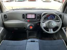 細部まで上質なインパネ周りはこのように機能的にまとまっています。もちろんクリーニング済みで、室内もキレイです。