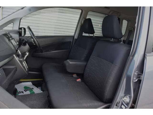 ☆全車総額表示☆当社では全車総額表示を推奨致しております。 『安くて、安心』をお届け♪店のコストを最小限に抑え、最大限お客様にお値段で還元できる様心掛けています。CarShop SUCCESS 0749-47-6888