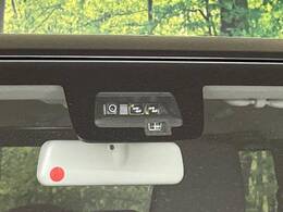 【スズキ　セーフティサポート】走行中に前方の車両等を認識し、衝突しそうな時は警報とブレーキで衝突回避と被害軽減をアシスト。より安全にドライブをお楽しみいただけます。