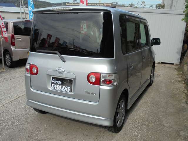 実際に現車を確認したがこの傷が気になる！そんな時は是非ご相談ください！当店では補修してお渡しすることも可能です！