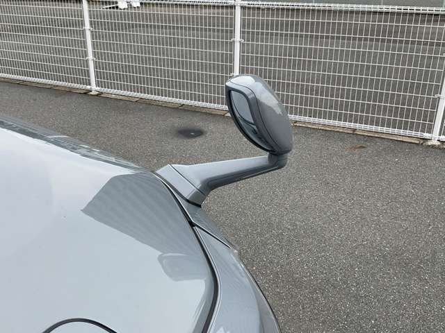 ガッツミラーで死角も安全！