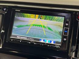 【バックカメラ】駐車時に後方がリアルタイム映像で確認できます。大型商業施設や立体駐車場での駐車時や、夜間のバック時に大活躍！運転スキルに関わらず、今や必須となった装備のひとつです！