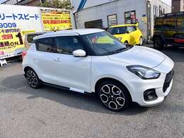 7年1月登録最終モデル180馬力ECUコンプリートGZOXガラスボディコート付き最後のパールスイスポ1台限これを逃すともう2度と探せないかも各仕様ご用意できます！車高調マフラー等ご希望のパーツを格安ナビのご用意も