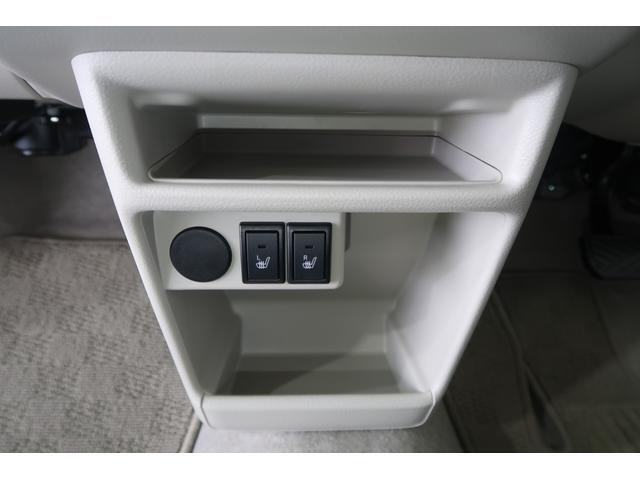 【運転席助手席シートヒーター】じんわりあたたまるうれしいシートヒーター◎エアコンの乾いた風がちょっと苦手という方も安心◎寒い冬には、うれしい機能◎