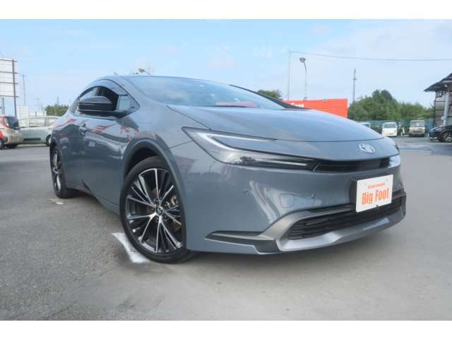 ＜4WD車＞　純正ディスプレイオーディオ　フルセグTV　　パノラマビューモニター　バックカメラ　前後ドライブレコーダー　ETC2.0　前席シートヒーター　トヨタセーフティセンス　純正19インチAW
