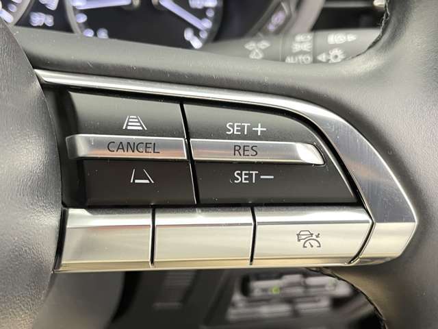 【運転席操作部】快適なドライブを楽しむための機能が装備されています！運転席から触れるので、使いやすいです！除菌プランいれていただくと、さらに清潔で安心していただけます！