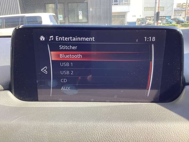 FM・AMラジオ　Bluetooth機能　DVDプレーヤー　USB端子など多彩なオーディオシステムです♪