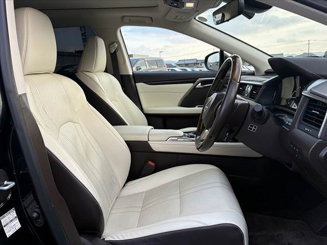 皆様のお車選びのお手伝いをさせてください★経験豊富なスタッフ一同、お問合せ・ご来店心よりお待ちしております。初めてのご相談も大歓迎でございます★