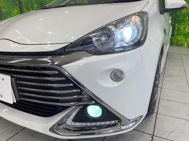 【LEDヘッドライト】悪天候や夜間走行時も良好な視界を確保し安心して運転できる高輝度LEDヘッドライトを装備！点灯速度が早く、消費電力も抑えられています。