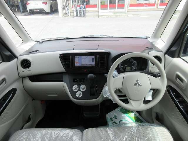 ☆メンテナンスパック特典☆　【納車後1ヶ月・6ヶ月点検無料/オイル交換（5，000kmごと）お乗りの間無料/車検基本整備工賃無料】