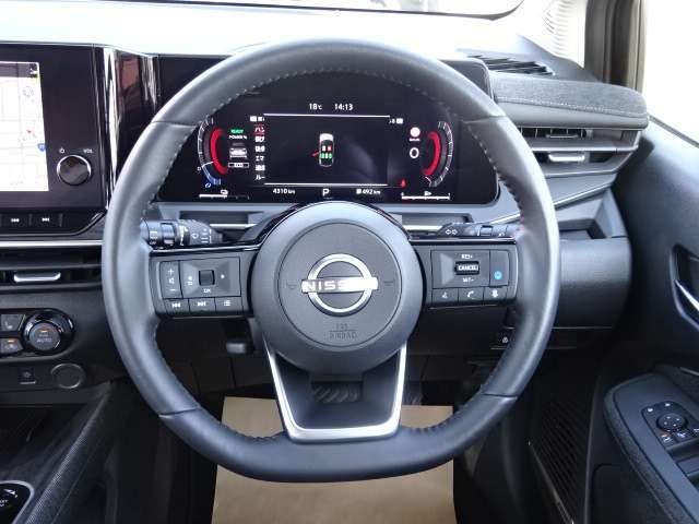 ハンドルの擦れ、使用感も少なくキレイな状態です。すみずみまで洗浄しております。