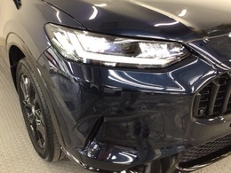 【LEDヘッドライト】大光量で夜道や雨の日の安心感を高めるLEDヘッドライト。周囲の明るさに応じて自動点灯・消灯/ライトの消し忘れも防げるオートライトコントロール付！