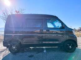 ☆ご自宅までの陸送も受け承ります☆費用等につきましてはご相談ください。また車検整備付の車両は、ご来店当日に納車することも可能です。修理状況等により即日納車できない事もございますので事前にご連絡下さい。