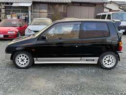 ワンオフマフラー　フルバケ　エンケイ13インチホイール　車高調