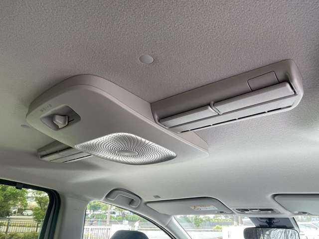 メーカーオプションの天井サーキュレーター付き！！