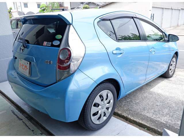 当社は全車に外装・内装クリーニング済み！！外装の磨きと室内クリーニングを施したお車です。ピカピカのお車を是非店頭でご確認下さい♪